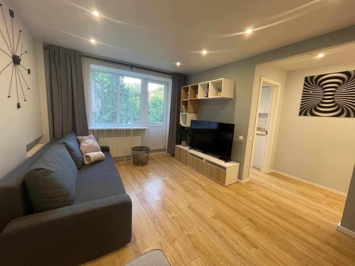 Modern 1Br Haven Near Two Parks Riga Exterior foto